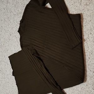 H&M Ribbed Midi Dress